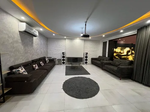 تصویر 3 - ویلا استخردار آبگرم کاج با جکوزی و ایرهاکی در چهارباغ