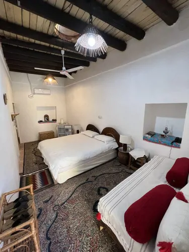 تصویر 2 - اقامتگاه بومگردی اله بوم (سرخ گل) با صبحانه رایگان در قزوین