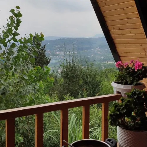تصویر 24 - کلبه باران با جکوزی در  شیرگاه