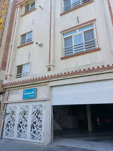 تصویر 2 - آپارتمان سوئیت ۲۵ متری معصوم در مشهد