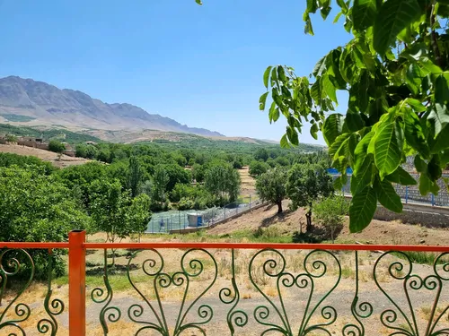 تصویر 2 - ویلا منظره زیبای رودخانه زاینده رود در سامان