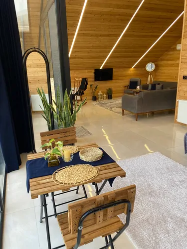 تصویر 4 - کلبه شیشه ای افرا در ماسال