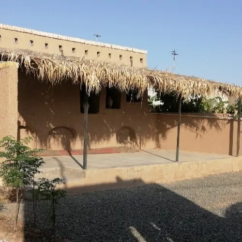 تصویر 2 - اقامتگاه بوم‌گردی عمارت دلازیان در سمنان