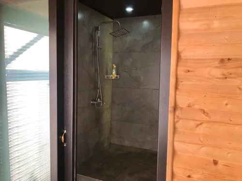 تصویر 28 - کلبه اَرگ با تور لافت نِت و جکوزی در  سوادکوه