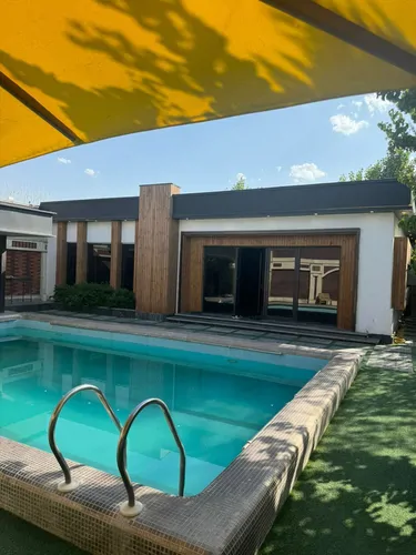 تصویر 2 - ویلا استخردار آبگرم آرش با فوتبال دستی در شهریار