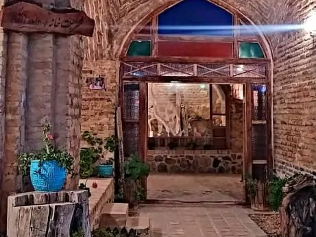 تصویر 3 - اقامتگاه بوم‌گردی کاروانسرا(وزیرنشین) در  ایزدخواست