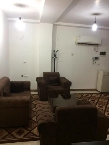 تصویر 3 - آپارتمان برگ سبز در قشم