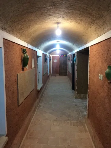 تصویر 2 - اقامتگاه بوم‌گردی عمونوروز (واحد ۹) در  طبس