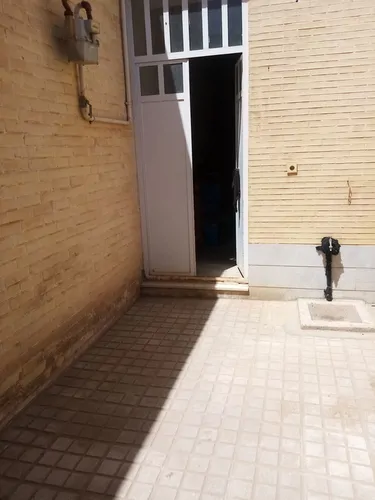 تصویر ۱ - خانه مبله دلنشین در  یزد
