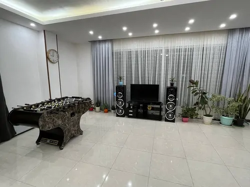 تصویر 11 - ویلا استخردار آبگرم ولیعصر با فوتبال دستی در  کردان