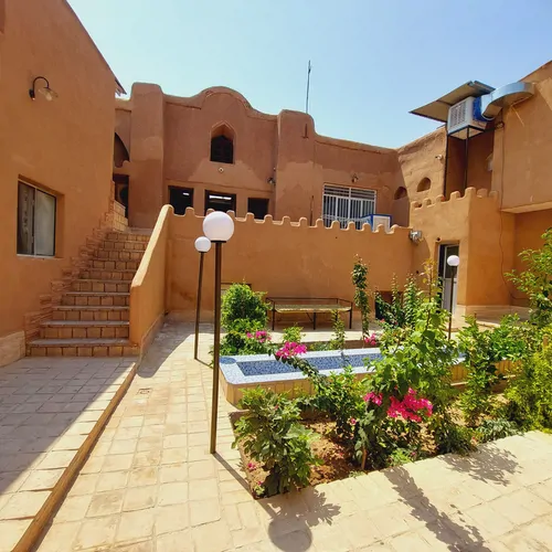تصویر 11 - سوییت  شمس العماره (اتاق صد طاقچه) در  اردستان