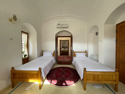 تصویر 9 - خانه ویلایی ارباب در کاشان