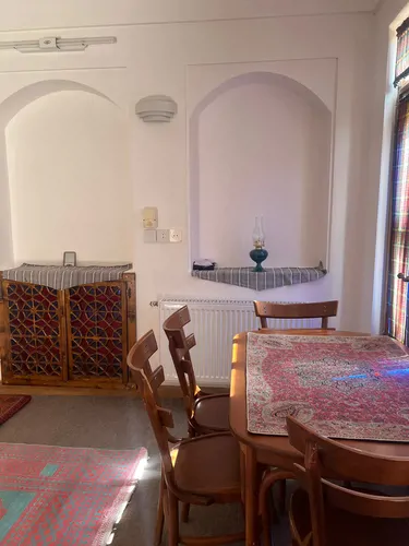 تصویر 2 - هتل سنتی  باغ کثنوا ابریشم در میبد