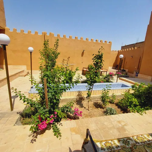 تصویر 7 - سوییت  شمس العماره (اتاق صد طاقچه) در  اردستان