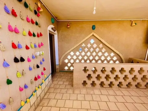 تصویر 16 - اقامتگاه بوم‌گردی راوي كوير مصر (اتاق شاه نشین) در  خور و بیابانک