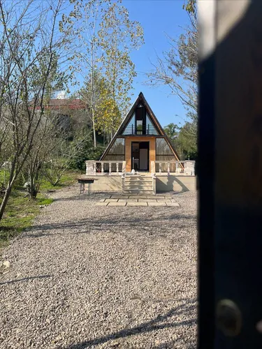 تصویر 3 - کلبه لاکچری چوبی طرح سوییسی در شفت