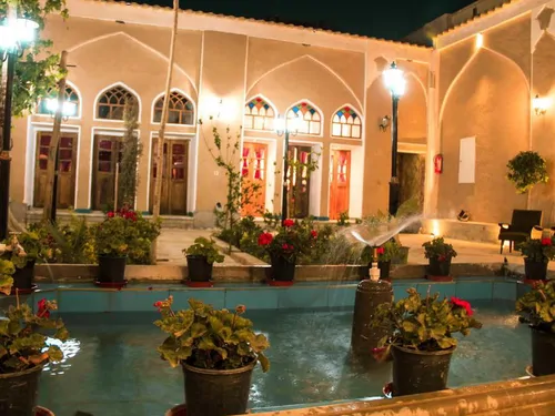 تصویر 11 - هتل سنتی  یاس (4 تخته شاه‌نشین) در  اصفهان