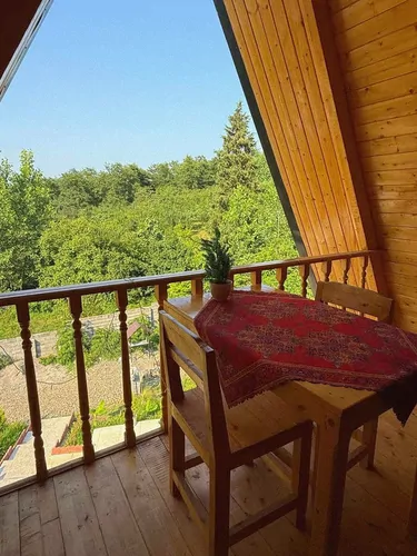 تصویر 2 - کلبه سوئیسی مهر با جکوزی  در سوادکوه