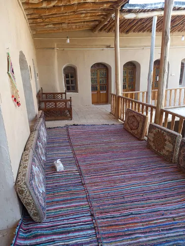 تصویر 7 - اقامتگاه بوم‌گردی کریم خان (اتاق۳) در  همدان