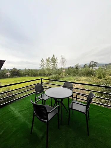 تصویر 33 - کلبه شیشه ای افرا تراس دار در  ماسال