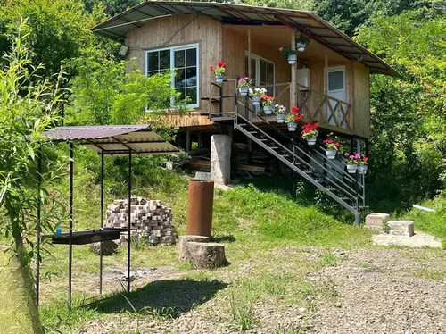 تصویر 2 - کلبه چوبی میثم در  ماسال