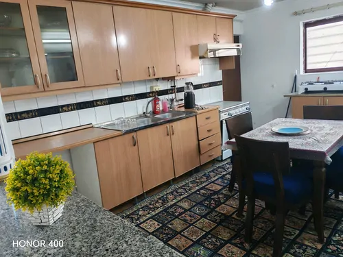 تصویر 4 - خانه محلی برای استراحت دسترسی به همه موارد مورد نیاز از سوپر مارکت نانوایی غذاخوری در سرخ رود