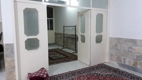 تصویر 12 - خانه زنبق در  قم