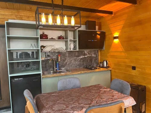 تصویر 5 - کلبه شیشه ای آسمان با جکوزی  در  شیرگاه