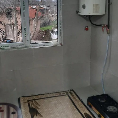 تصویر 4 - خانه چشمه قدیمی نظری محله در رودبار