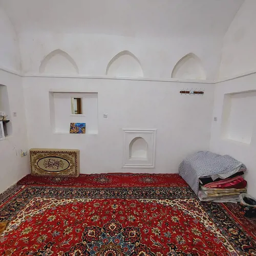 تصویر 24 - سوییت  شمس العماره (اتاق صد طاقچه) در  اردستان