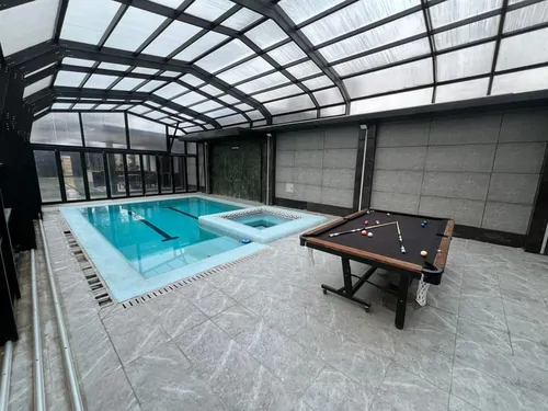 تصویر 2 - ویلا استخردار سرپوشیده آبگرم کارن با جکوزی و بیلیارد در  شهریار