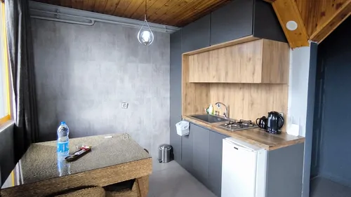 تصویر 4 - هتل آپارتمان مبله لوکس روماک (واحد 15) در نشتارود