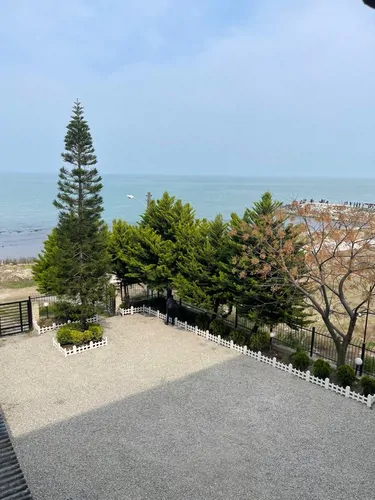 تصویر 2 - آپارتمان واحد دو خوابه تراس دار جفت ساحل در نوشهر