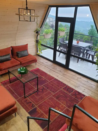 تصویر 8 - کلبه سوئیسی جانا با جکوزی  در  رامسر