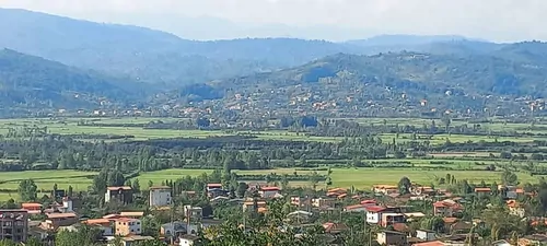 تصویر 25 - کلبه سوئیسی جنگلی نیل با جکوزی در لفور