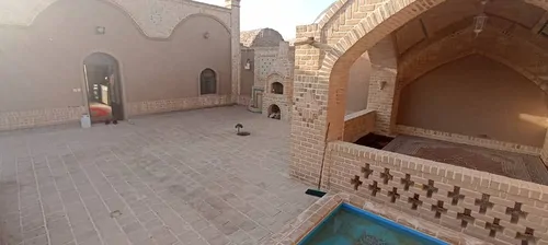 تصویر 4 - هتل سنتی قصر فیروزه در گرمسار