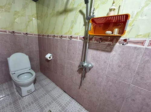 تصویر 2 - هاستل هاستل دخترانه خانه ماه(اتاق ماه کامل) در قشم