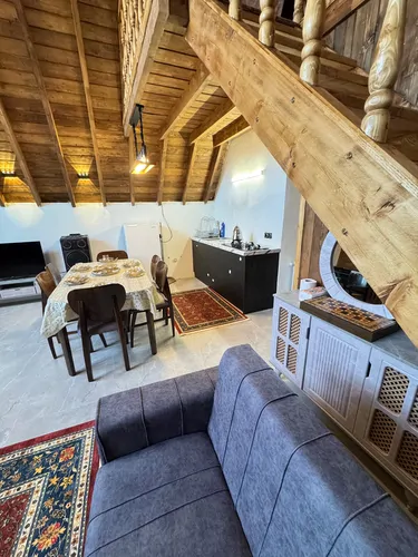 تصویر 6 - کلبه سوئیسی استخردار آبگرم حافا با فوتبال دستی در  شیرود