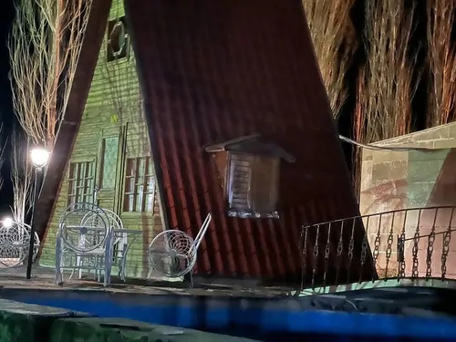 تصویر 12 - کلبه چوبی استخر آبگرم سانسی باران  در  فیروزکوه 