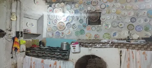 تصویر 8 - اقامتگاه بوم‌گردی گُلک بانو (اتاق بزرگ کدخدا) در  کاشمر