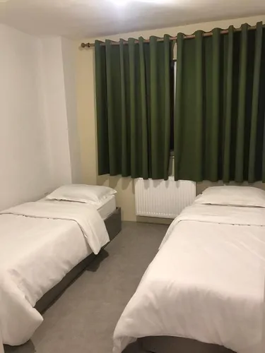 تصویر 4 - هتل آپارتمان ساحلی شایان (دو خوابه) در  انزلی