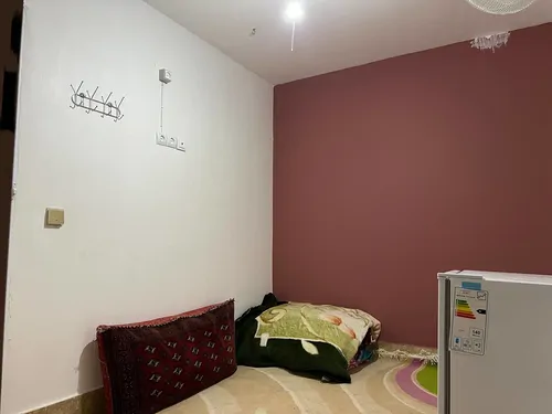 تصویر ۱ - اقامتگاه بوم‌گردی سرای معلم کوه کرکس(واحد2) با صبحانه رایگان در  نطنز