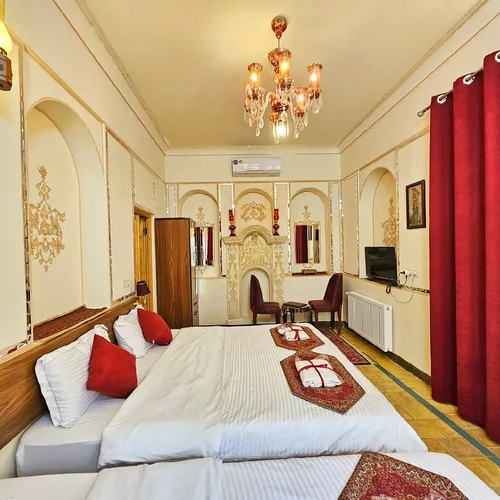 تصویر 3 - هتل سنتی گل آرا (اتاق گلرو) در  اصفهان