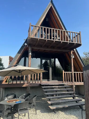 تصویر 16 - کلبه لاروو با جکوزی در کلارآباد