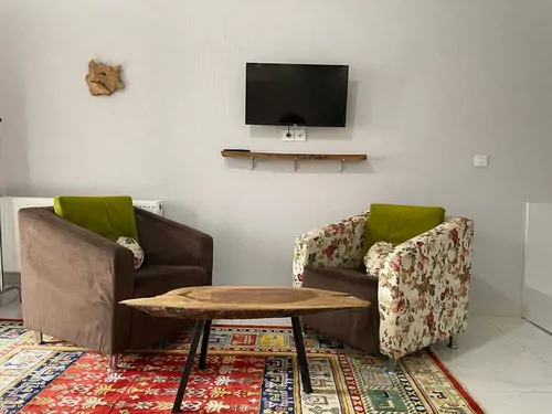 تصویر ۱ - سوییت ویلایی آویشار (شهریار) با صبحانه رایگان در  اسالم