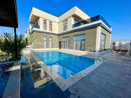 استخردار آبگرم داودی VIP با بیلیارد