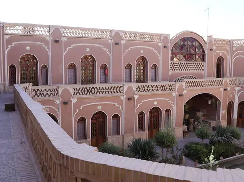 تصویر 3 - هتل سنتی مشیر (اتاق 3 تخته سینگل) در  یزد