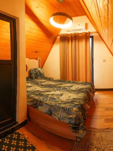 تصویر 12 - کلبه سوییسی عارفان با جکوزی در  رامسر