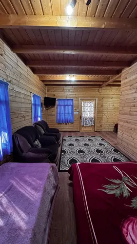 تصویر 4 - اقامتگاه بوم‌گردی الماس سبز (واحد3) در  قلعه‌رودخان 