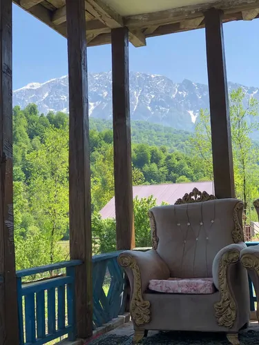 تصویر 4 - هتل سنتی خانه چوبی درفک دعوت کننده شما دوستان عزیز میباشد  در رشت